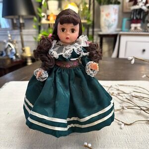 Madame Alexander Storyland  Doll "Beth"Green Dress 90's Little Women Vintage